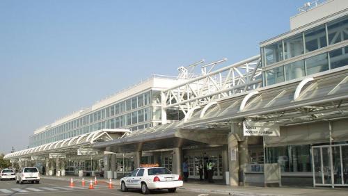 Rancho Cucamonga Hotel | Holiday Inn Express Hotel & Suites Ontario Airport-Mills Mall by IHG