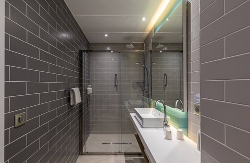 Ajaccio Hotel | Holiday Inn Express Ajaccio by IHG