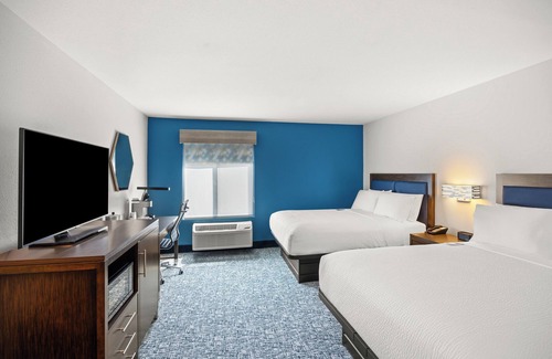 Woodfin Hotel | Holiday Inn Express Asheville Woodfin by IHG