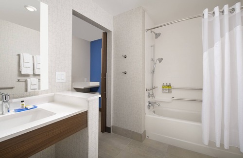 Newnan Hotel | Holiday Inn Express Atlanta SW - Newnan by IHG