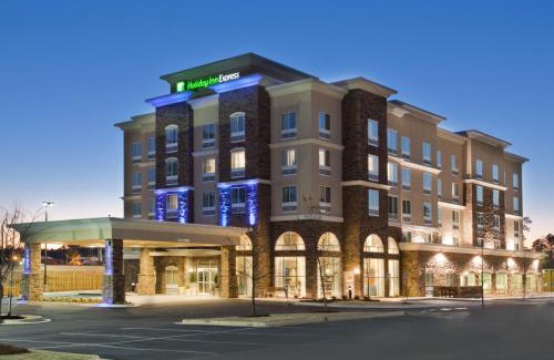 Augusta Hotel | Holiday Inn Express Augusta North by IHG