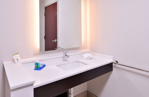 Bethlehem Hotel | Holiday Inn Express - Bethlehem by IHG