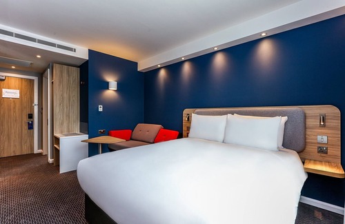 Bicester Hotel | Holiday Inn Express Bicester by IHG