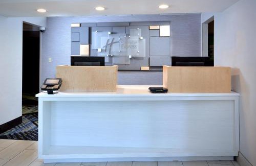 Durham Hotel | Holiday Inn Express Durham by IHG