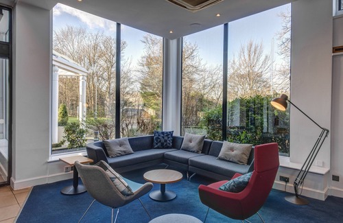 Ravelston Hotel | Holiday Inn Express Edinburgh City West by IHG