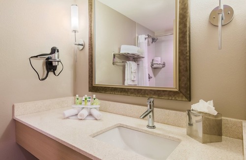 Fairhope Hotel | Holiday Inn Express Fairhope by IHG