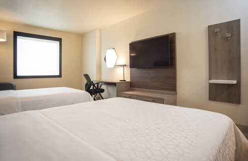 Tlaquepaque Hotel | Holiday Inn Express Guadalajara Iteso by IHG