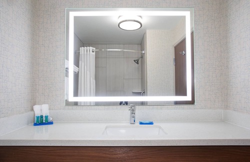 Fort Collins Hotel | Holiday Inn Express Hotel & Suites Ft. Collins by IHG