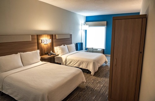Cheyney Hotel | Holiday Inn Express Hotel & Suites West Chester by IHG