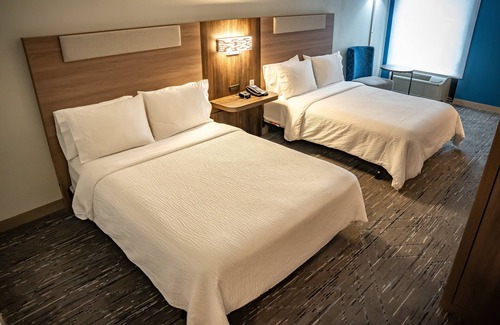 Cheyney Hotel | Holiday Inn Express Hotel & Suites West Chester by IHG