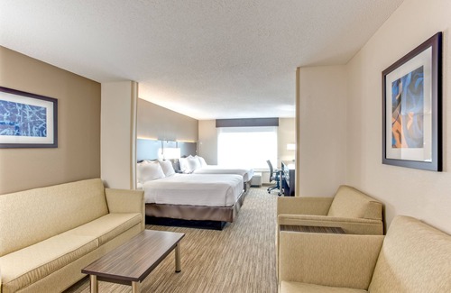 Hellertown Hotel | Holiday Inn Express Hotel & Suites Bethlehem by IHG