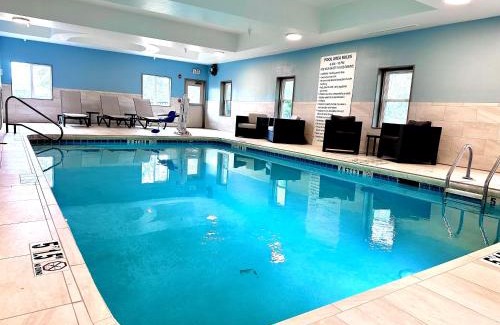 Flemington Hotel | Holiday Inn Express Hotel & Suites Hinesville by IHG