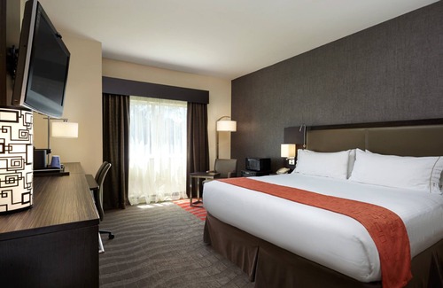 Naples Hotel | Holiday Inn Express Hotel Naples Downtown - 5th Avenue