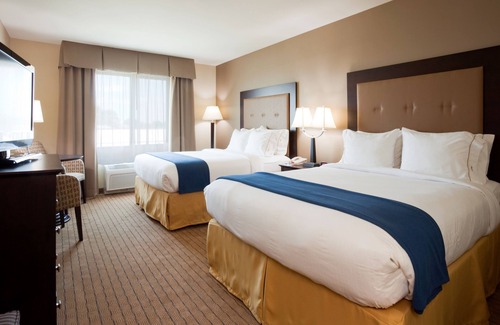 Verona Hotel | Holiday Inn Express Hotel & Suites Madison-Verona by IHG