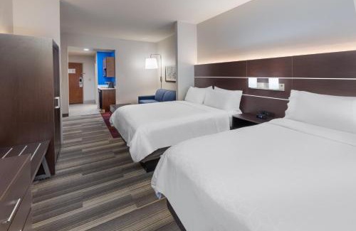Picayune Hotel | Holiday Inn Express Hotel & Suites Picayune by IHG