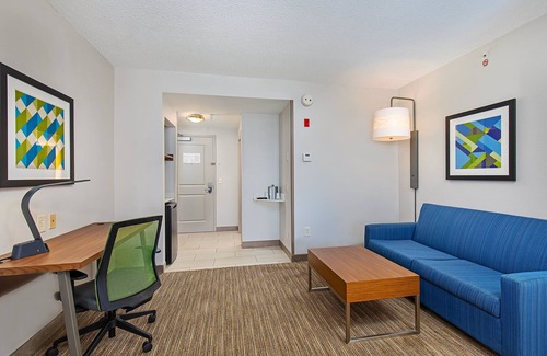 Mount Juliet Hotel | Holiday Inn Express Mt. Juliet by IHG