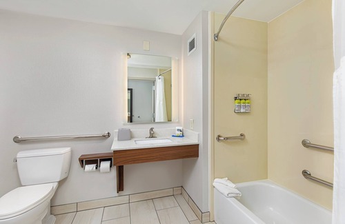Mount Juliet Hotel | Holiday Inn Express Mt. Juliet by IHG