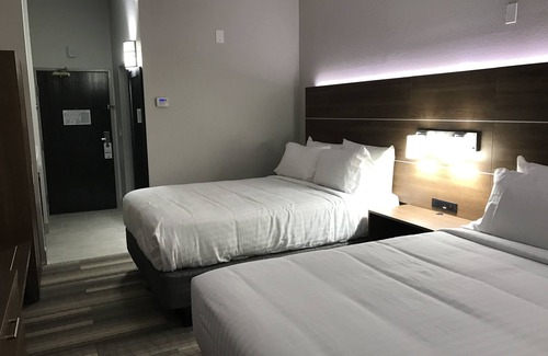 Rural Estates Hotel | Holiday Inn Express Naples South I-75 by IHG