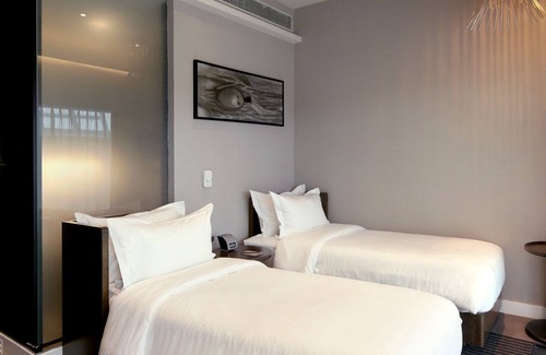 South West Hotel | Holiday Inn Express New Delhi International Airport T3 by IHG