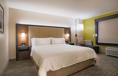 Prescott Hotel | Holiday Inn Express Prescott by IHG