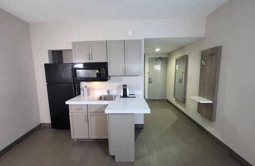 Lincoln Acres Hotel | Holiday Inn Express San Diego South - Chula Vista by IHG