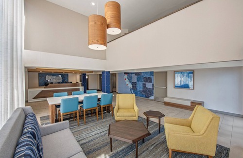 National City Hotel | Holiday Inn Express San Diego South - National City by IHG