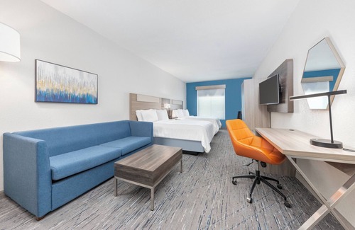 Little Rock Hotel | Holiday Inn Express & Suites Little Rock-West by IHG