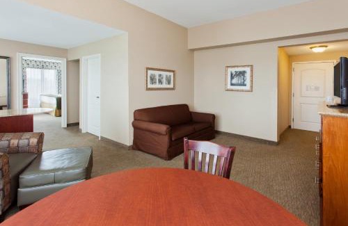 Inniswold Hotel | Holiday Inn Express & Suites Baton Rouge East by IHG