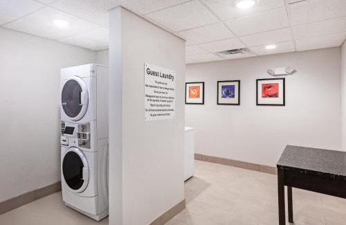 Inniswold Hotel | Holiday Inn Express & Suites Baton Rouge East by IHG