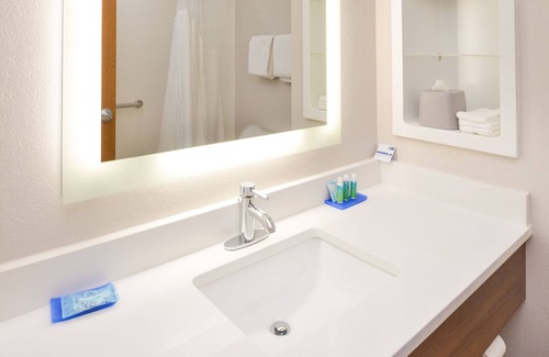 East Ridge Hotel | Holiday Inn Express & Suites Chattanooga (East Ridge) by IHG