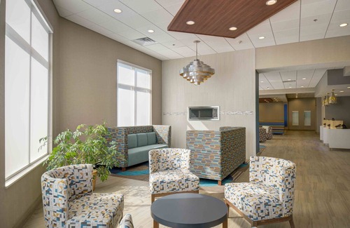 North Platte Hotel | Holiday Inn Express & Suites - North Platte by IHG