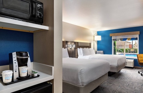 Tuscaloosa Hotel | Holiday Inn Express & Suites Tuscaloosa-University by IHG