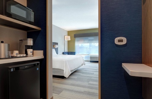 Citrus Grove Hotel | Holiday Inn Express & Suites Glendale Downtown by IHG