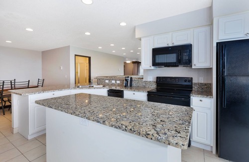 Petoskey Hotel | Holiday Inn Express & Suites Petoskey by IHG