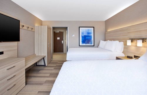 Wooster Hotel | Holiday Inn Express & Suites Wooster by IHG
