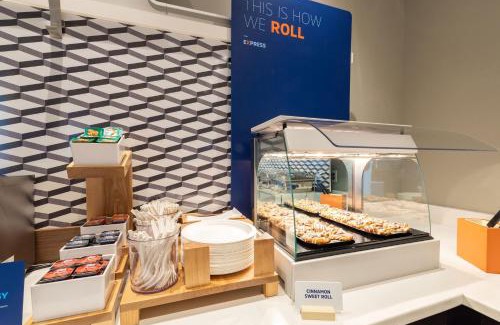 Vancouver Hotel | Holiday Inn Express & Suites - Camas by IHG