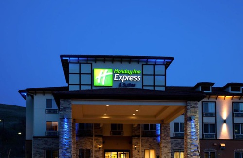 Lebec Hotel | Holiday Inn Express & Suites Frazier Park by IHG