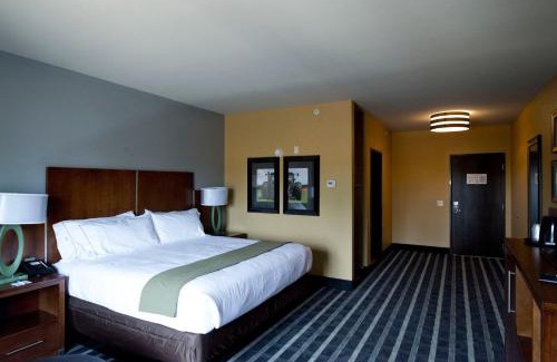 Perry Hotel | Holiday Inn Express & Suites Perry-National Fairground Area by IHG