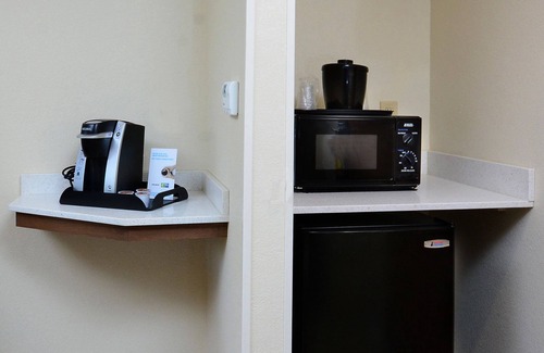 Durham Hotel | Holiday Inn Express & Suites Raleigh Durham Airport at RTP by IHG