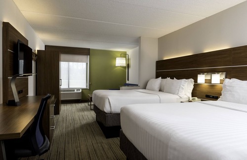 North Belmont Hotel | Holiday Inn Express & Suites Charlotte Arpt-Belmont by IHG