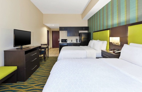 Bolivia Hotel | Holiday Inn Express & Suites Southport - Oak Island Area by IHG