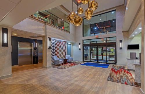 Jacinto City Hotel | Holiday Inn Express & Suites Houston East by IHG