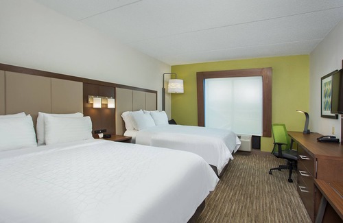 Lebanon Hotel | Holiday Inn Express & Suites Lebanon-Nashville Area by IHG