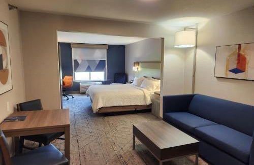 Crawfordsville Hotel | Holiday Inn Express Hotel & Suites Crawfordsville by IHG