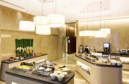 Weihai Hotel | Holiday Inn Express Weihai Hi-Tech Zone by IHG