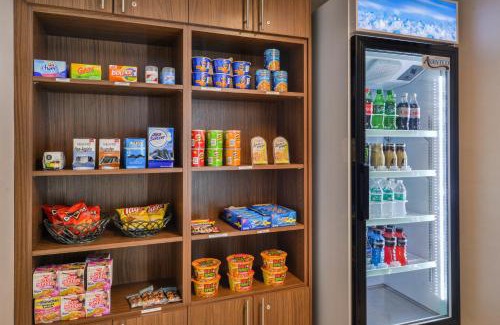 Westley Hotel | Holiday Inn Express Westley by IHG
