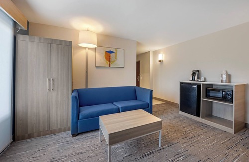 White House Hotel | Holiday Inn Express White House by IHG