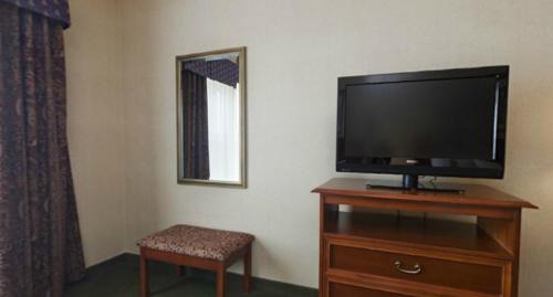 Madison Hotel | Holiday Inn Hotel & Suites Madison West - Middleton by IHG