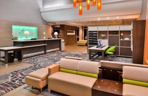 Waldron Hotel | Holiday Inn Kansas City Airport by IHG