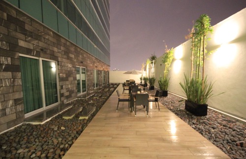 Leon Hotel | Holiday Inn Leon Plaza Mayor by IHG